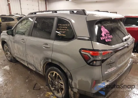 2025 Subaru Forester Limited из США, поврежденный, VIN JF2SLDNCXSH507732